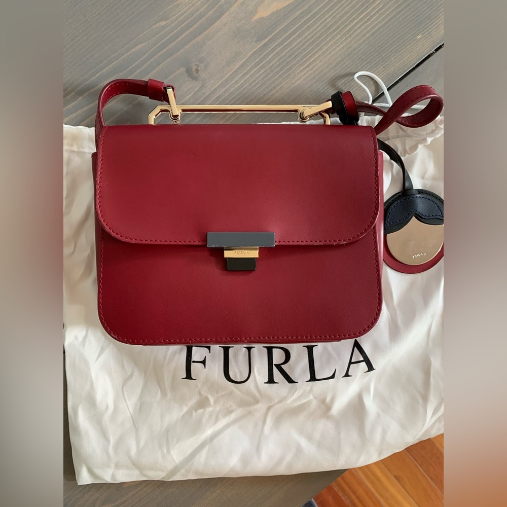 Furla crossbody / shoulder bag
